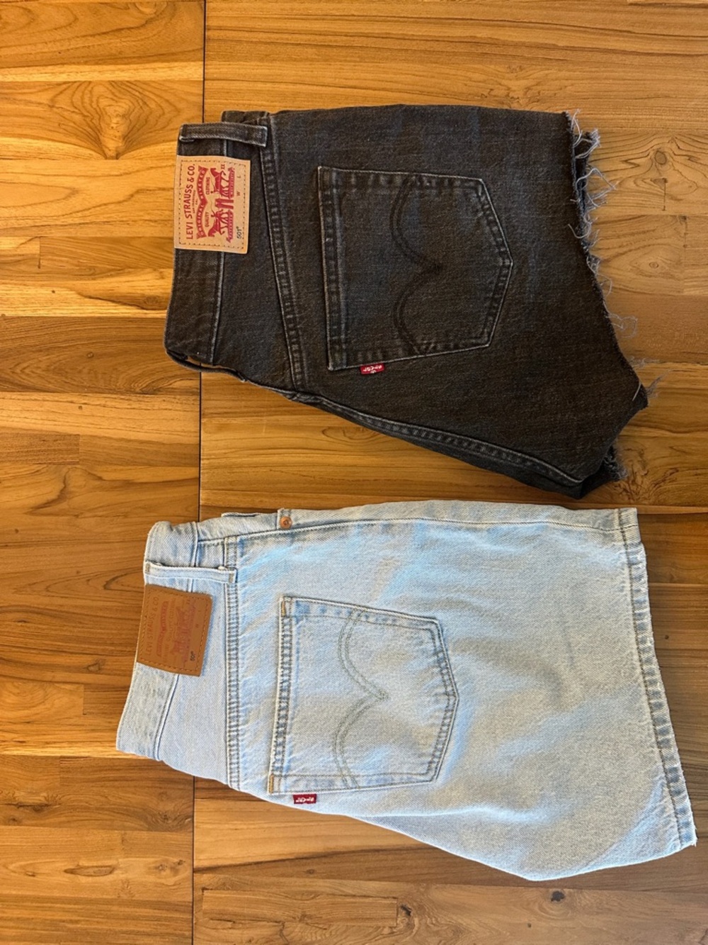 Levi’s 501 Denim Shorts Bundle Size 29 – Original + Mid Thigh